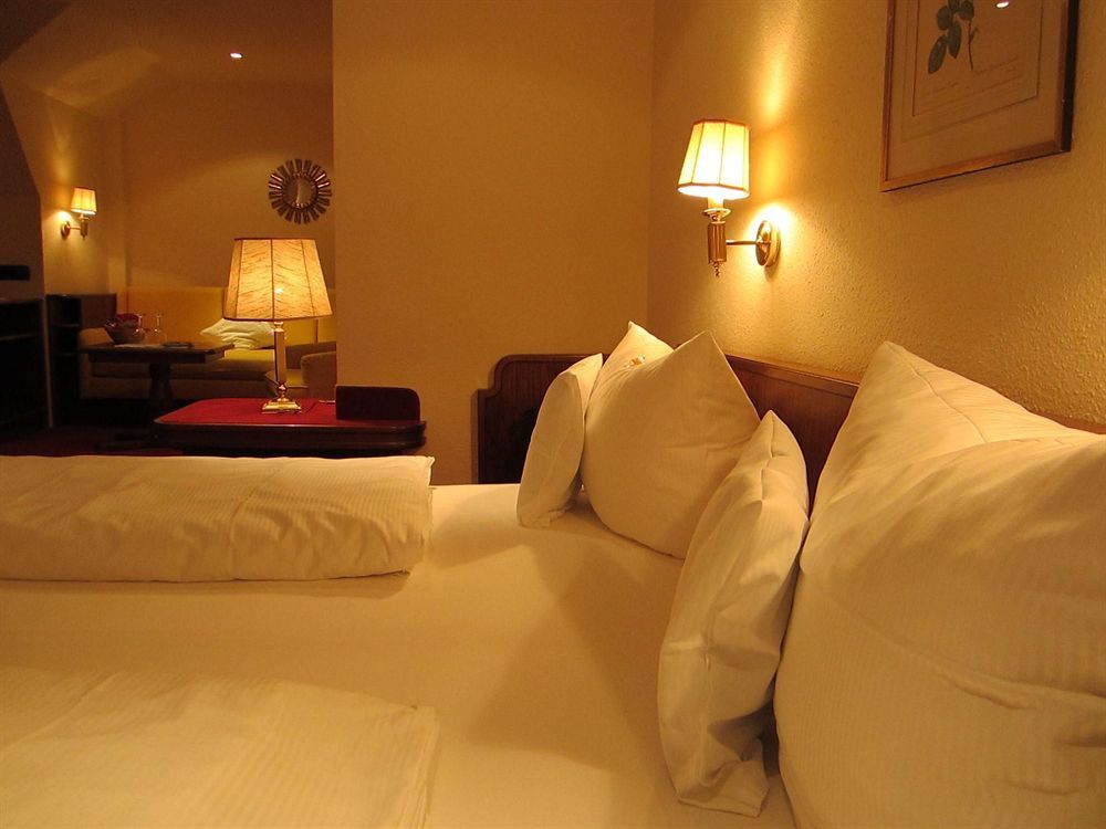 Hotel Romantik Zur Sonne 3*